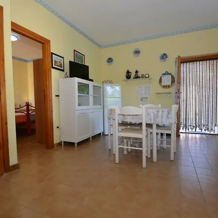 דירה Casa Nadia סאן תאודורו